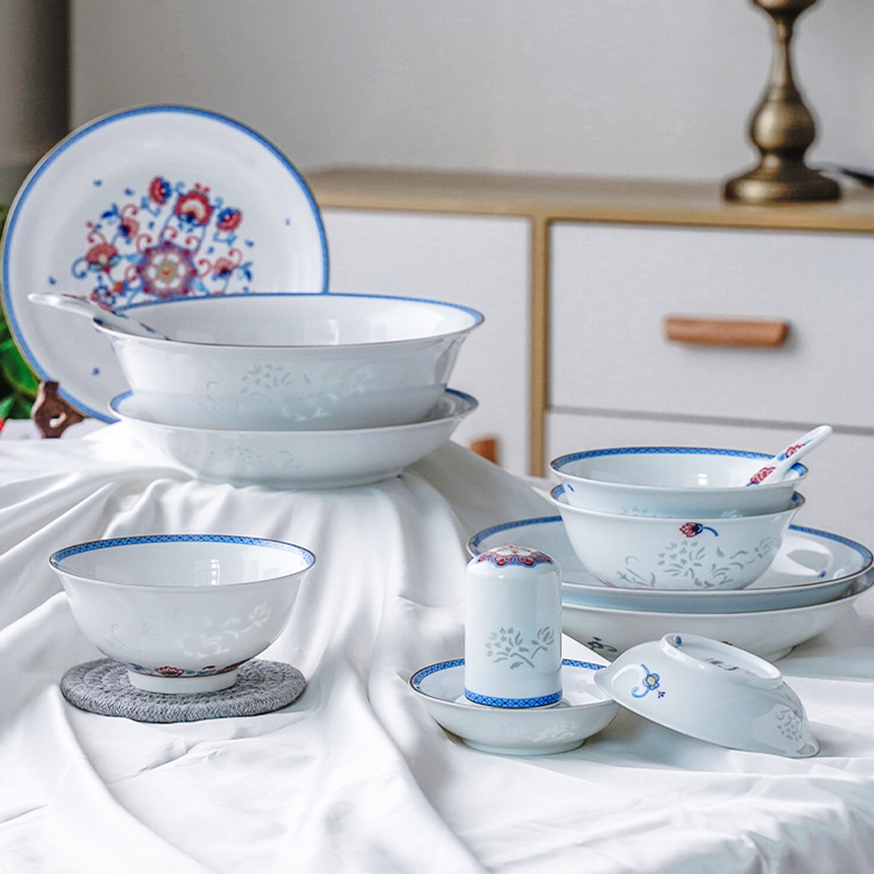 古镇陶瓷景德镇碗碟套装餐具小清新中式玲珑结婚礼盒家用套碗盘装